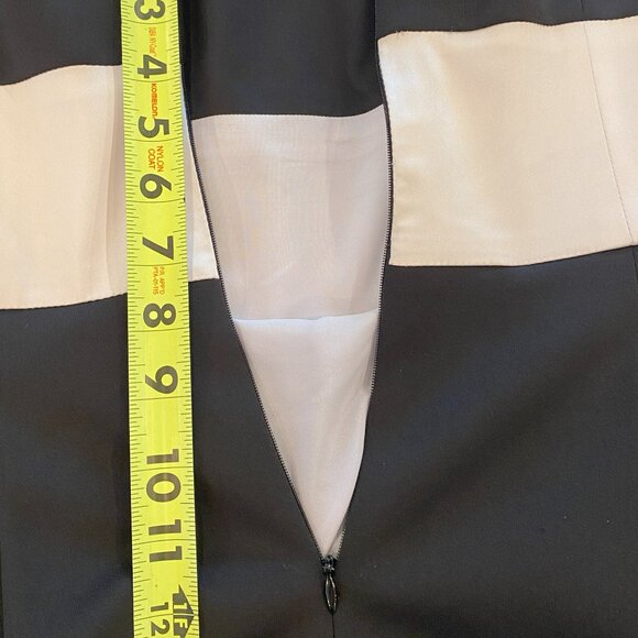 Ralph Lauren - Fit-and-flare, Scoop Neck, Black/Ivory Cocktail Dress - Size 6 - Picture 9 of 11